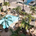 Riviera Marriott La Porte De Monaco Cap-d’Ail