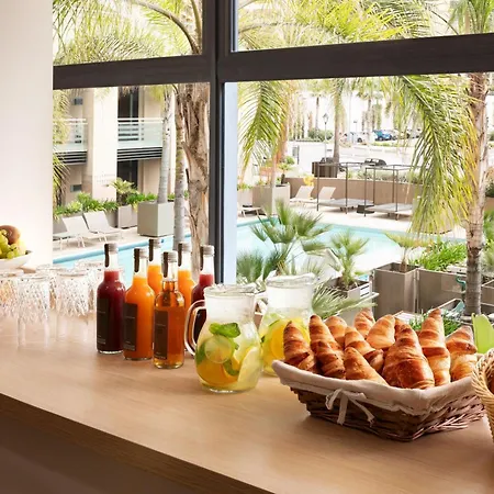 Riviera Marriott La Porte De Monaco 4* Cap-d’Ail