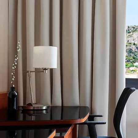 Hotel Riviera Marriott La Porte De Monaco 4*