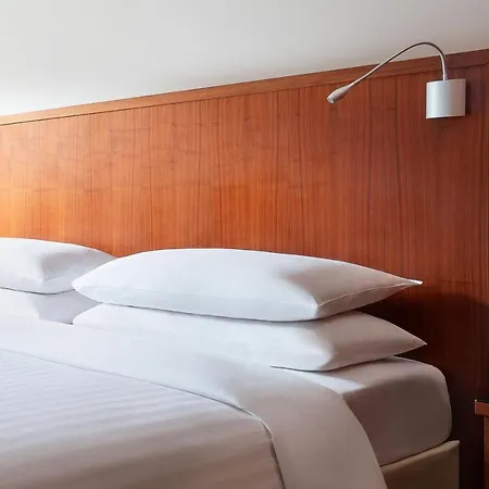 Riviera Marriott La Porte De Monaco קאפ ד'איי